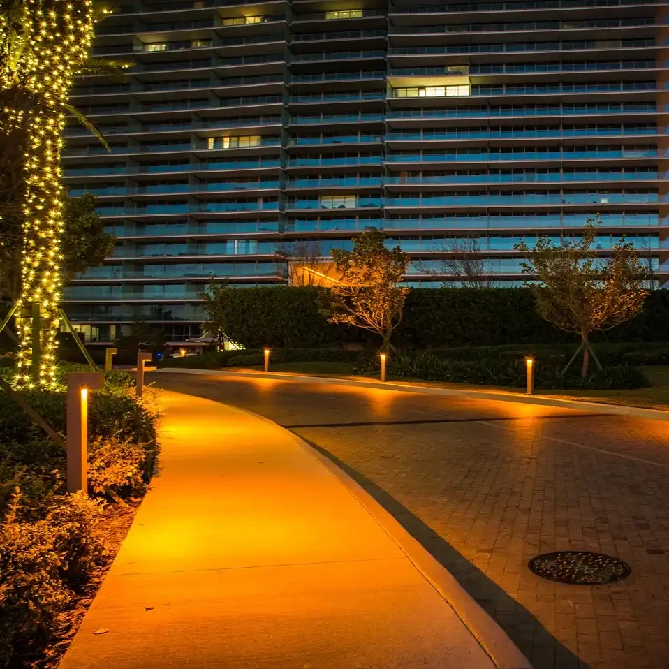 Amber Işık Nedir? Renk Sıcaklığı, Faydaları ve Uyku Kalitesine Etkisi