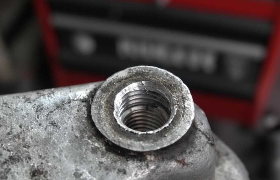 Yalama Vida Nasıl Açılır? Boşa Dönen ve Sıkışan Vidalar İçin 7 Pratik Yöntem