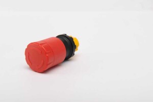 Emas CPDE30 Acil Stop 30 mm Çevirmeli Kırmızı Buton Kafası - 1