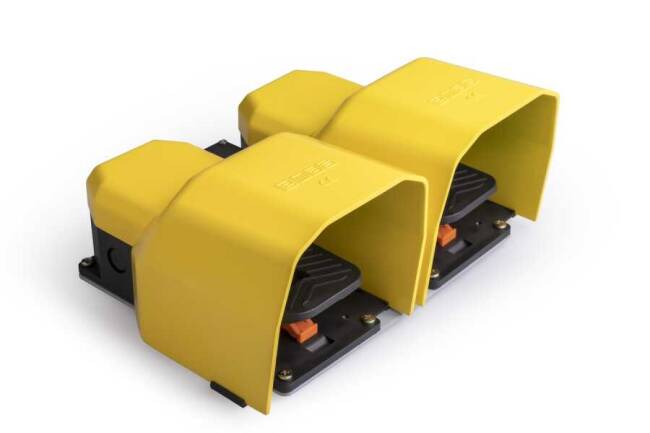 Emas PDKA22BB11 Metal Korumalı (1NO+1NC)+(1NO+1NC) Taşıma Kol Delikli Kalıcılı Çiftli Sarı Plastik Pedal - 1