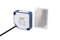 Emas SPQ50RP2CC2 Plastik Reflektörden Yansımalı Röle Çıkışlı7m LED'li 2m KabloluKare 50 mm Fotoelektrik Sensör - 1