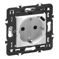 Legrand 077271L Top. Priz + C Tipi Usb Şarj Prizi Otomatik 16A 250V 1.5A - 7.5W 2M Beyaz - 1