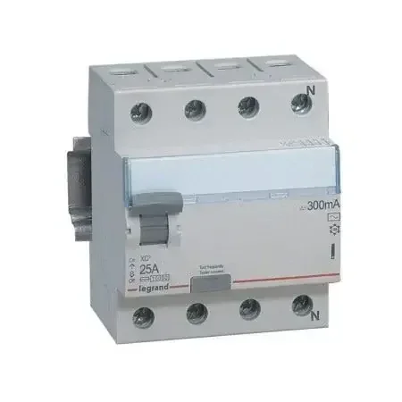 Legrand 403238 XC3 4P A 63A 300mA Kaçak Akım Rölesi - 1