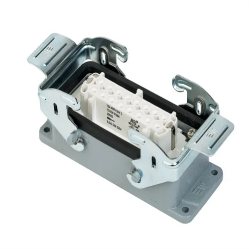 Mete Enerji 403030S 16X16A Çoklu Makine Priz Metal Mandallı - 1